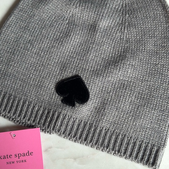 NWT Kate Spade Heather Grey Beanie Hat - Picture 6 of 7